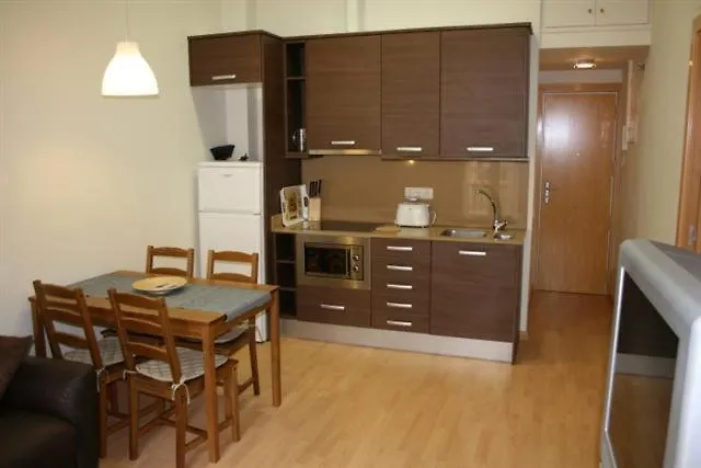 Apartamentos Bejar Barcelona Apartment